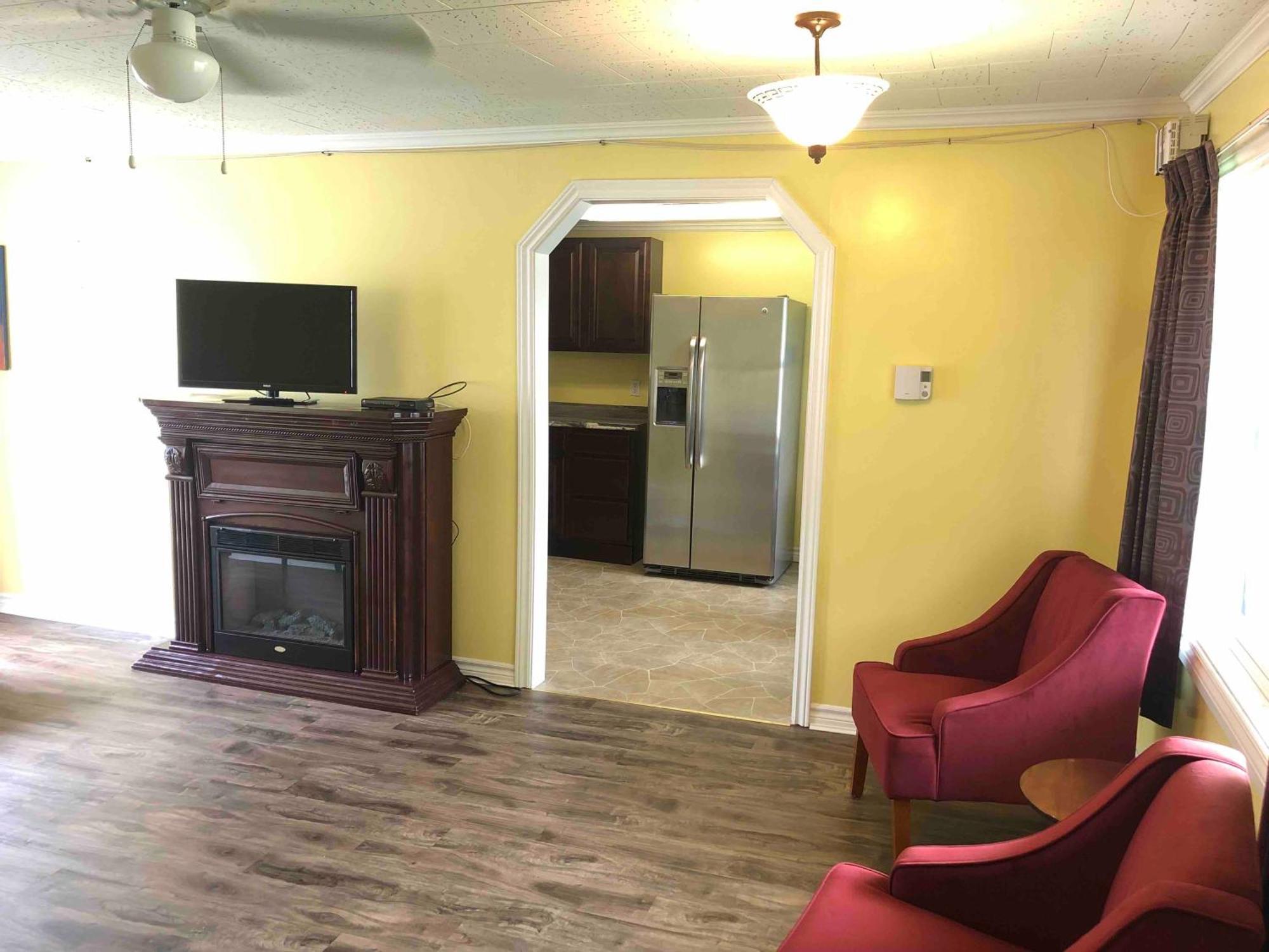 Lakelawn B&B And Motel 야머스 외부 사진