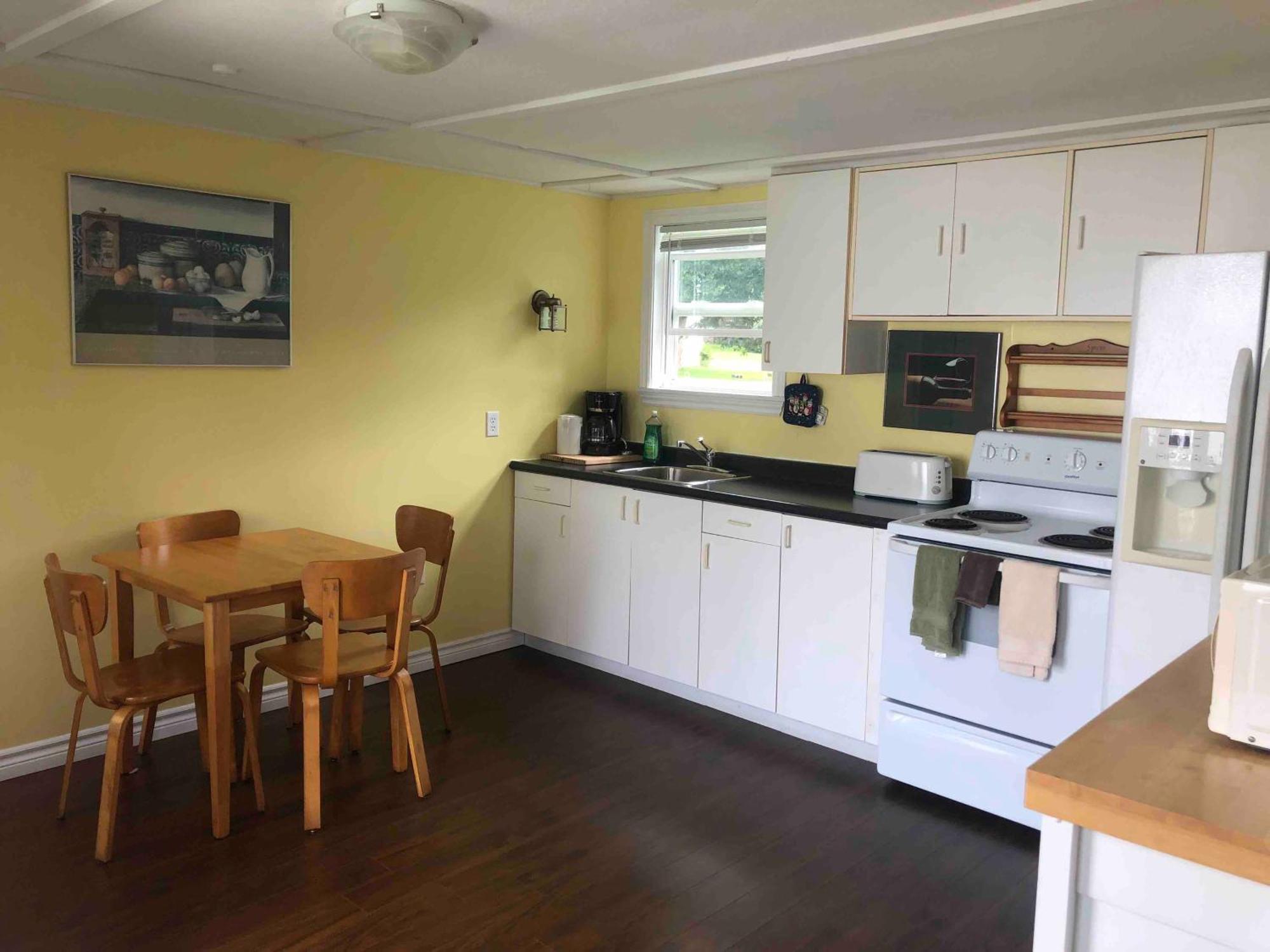 Lakelawn B&B And Motel 야머스 외부 사진