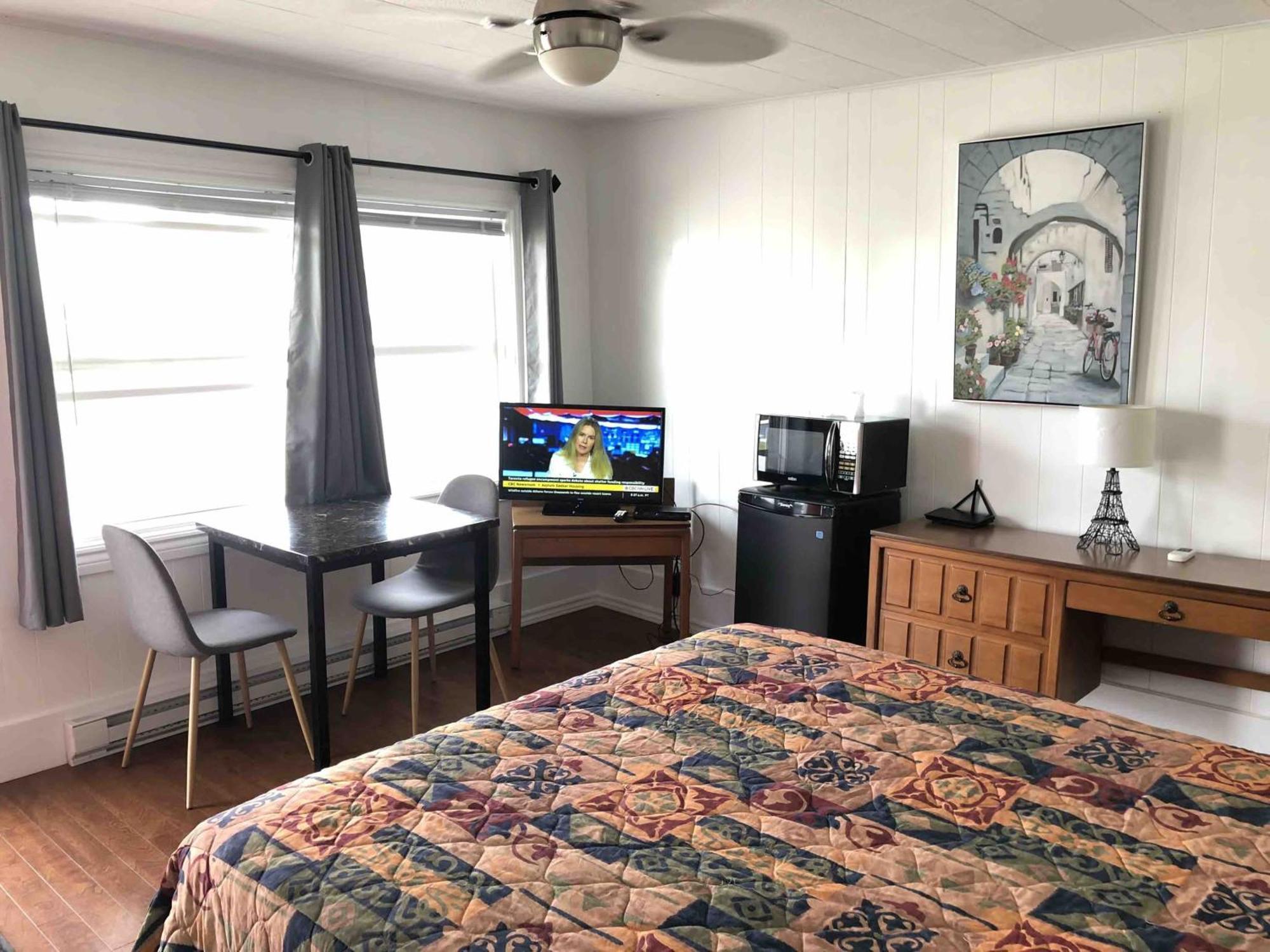Lakelawn B&B And Motel 야머스 외부 사진