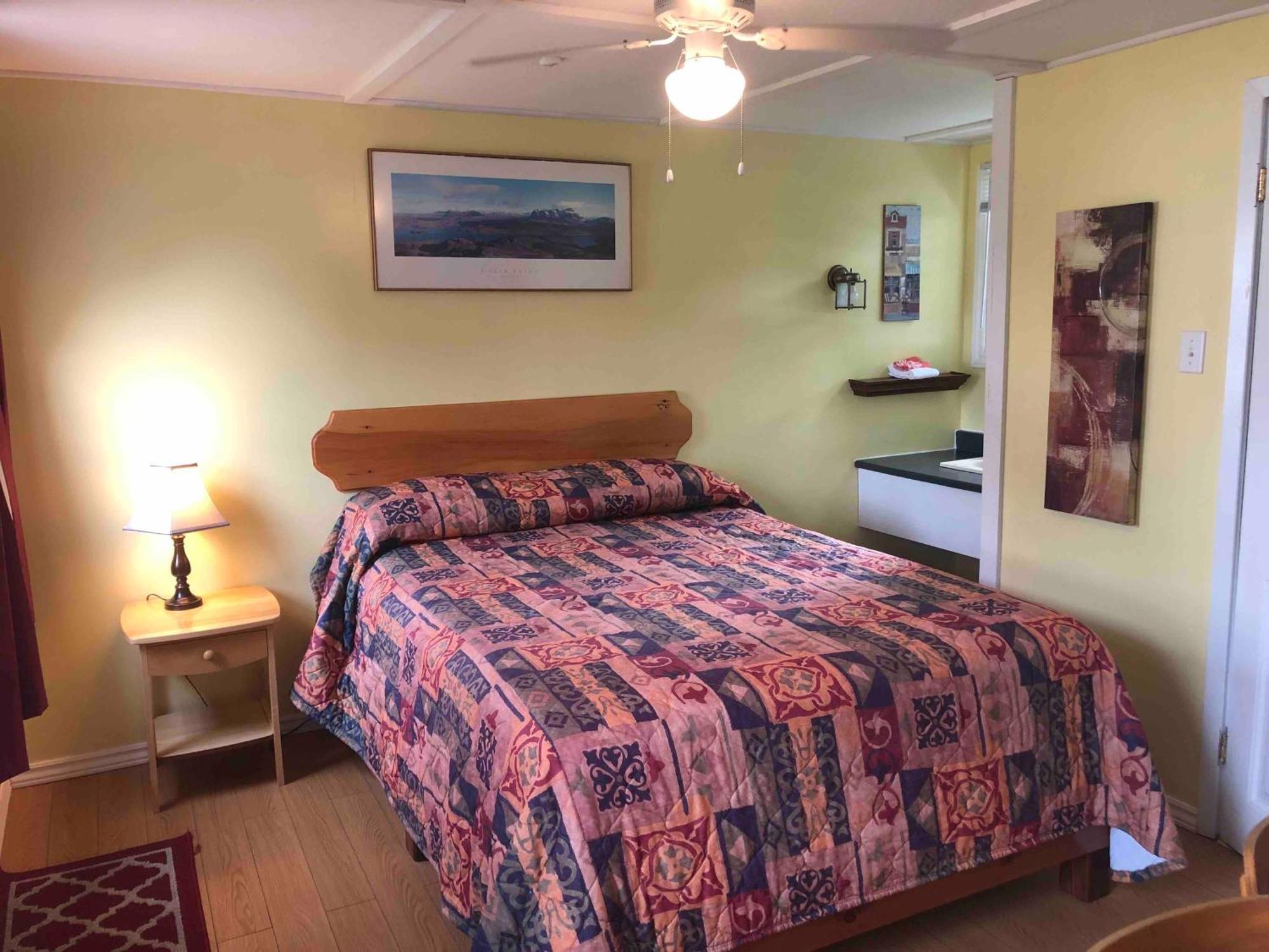 Lakelawn B&B And Motel 야머스 외부 사진